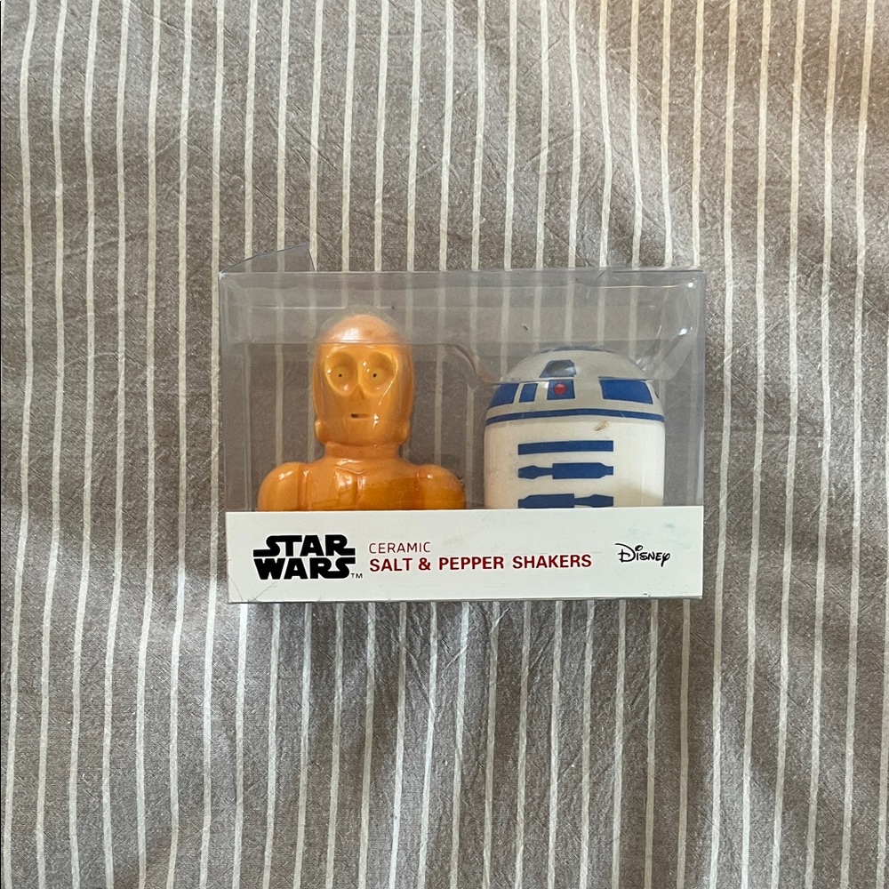 Star Wars Novelty Ceramic Shaker Set